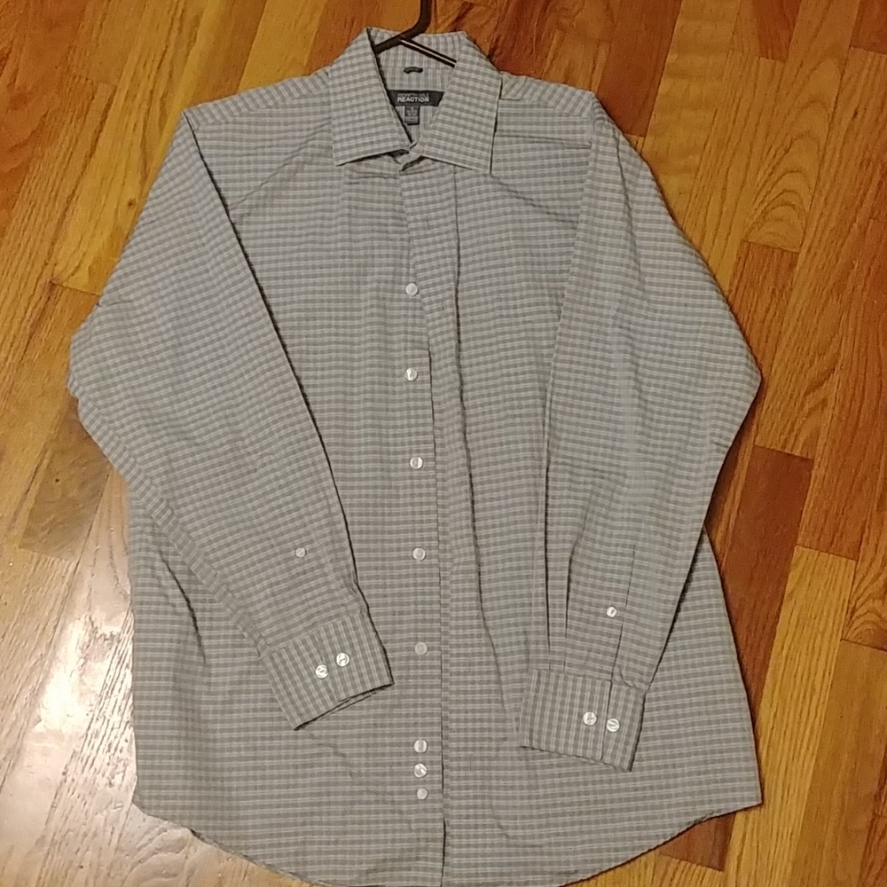 Kenneth Cole Reaction button down